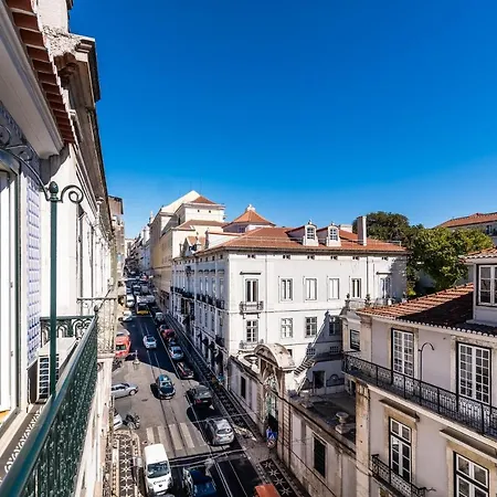 Amazing At Chiado Apartment *